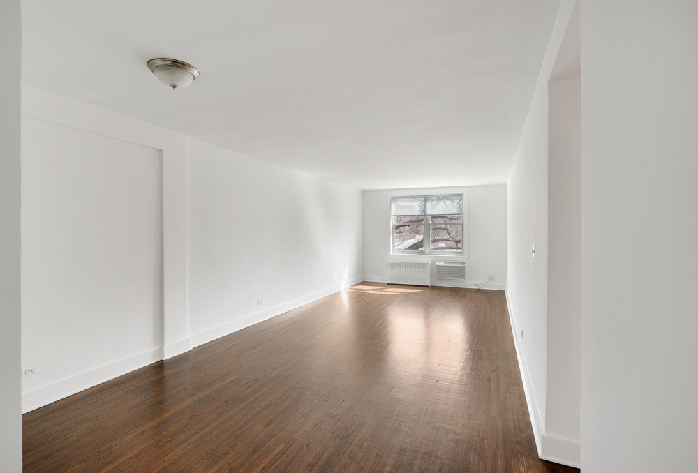 2160 Matthews Ave, Pelham Parkway